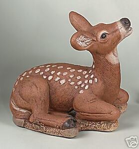 doe and fawn garden statue