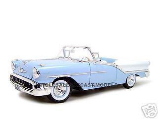 1957 OLDSMOBILE SUPER 88 BLUE 118 DIECAST MODEL  