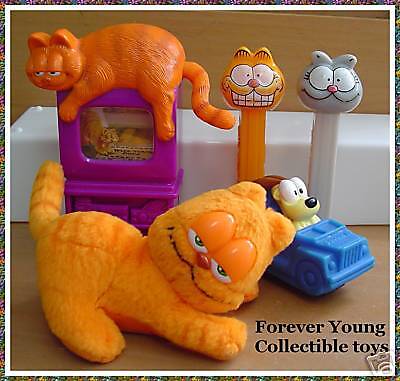 GARFIELD ** jim davis collectible toy lot  