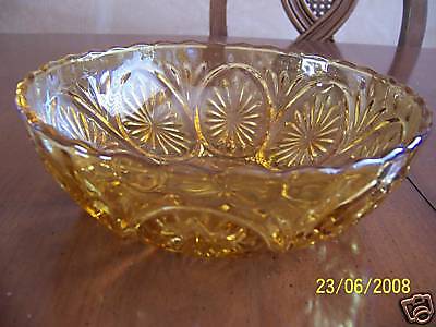 ANCHOR HOCKING STAR AND CAMEO AMBER GLASS SALAD BOWL  