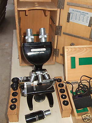 Vintage Heidelberg Research Model Microscope W/Case WOW  